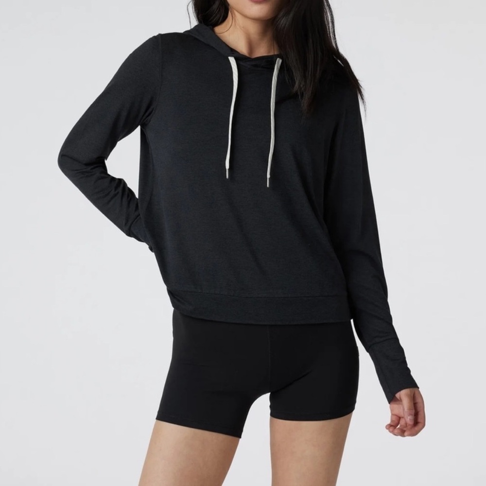 Vuori Halo Essential Hoodie‎ Size Small VW226 dark gray